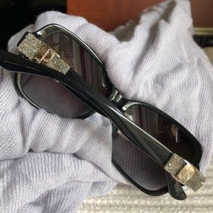 ✨Ladies Salvatore Ferragamo sunglasses✨